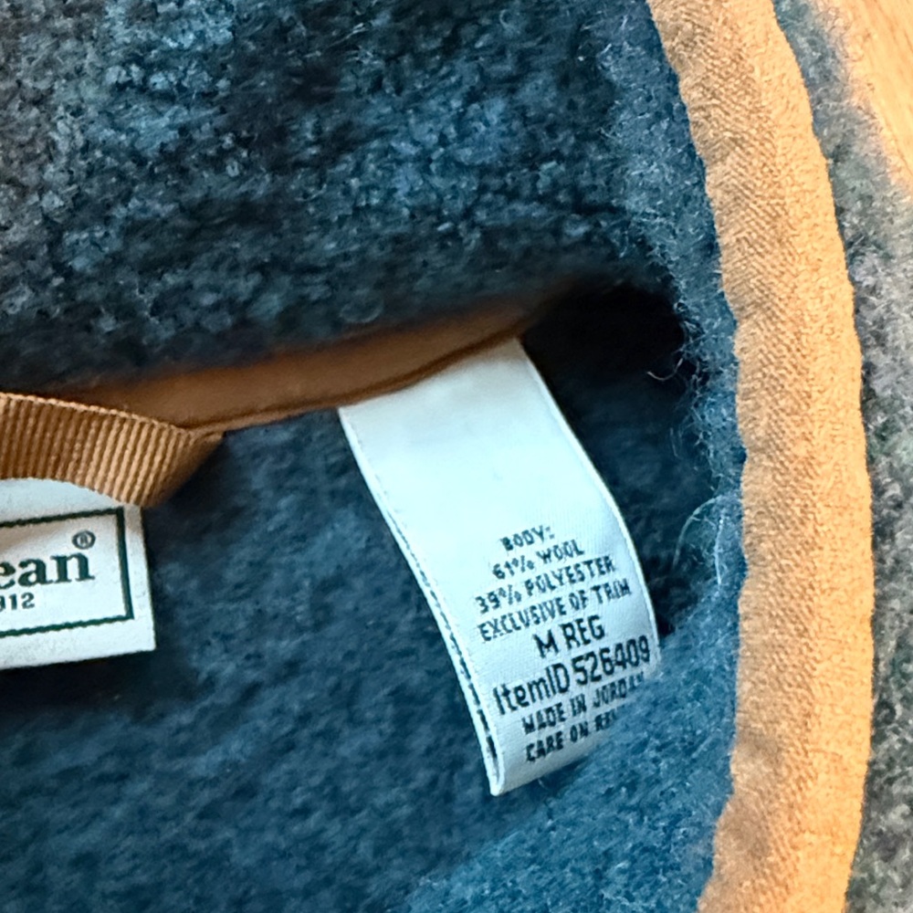 L.L.Bean Women's All Season Wool Fleece Pullover - Picture 3 of 7